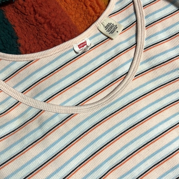 Levi’s Ariadne Stripe Peach Blush Venice T-Shirt Medium - Picture 3 of 7